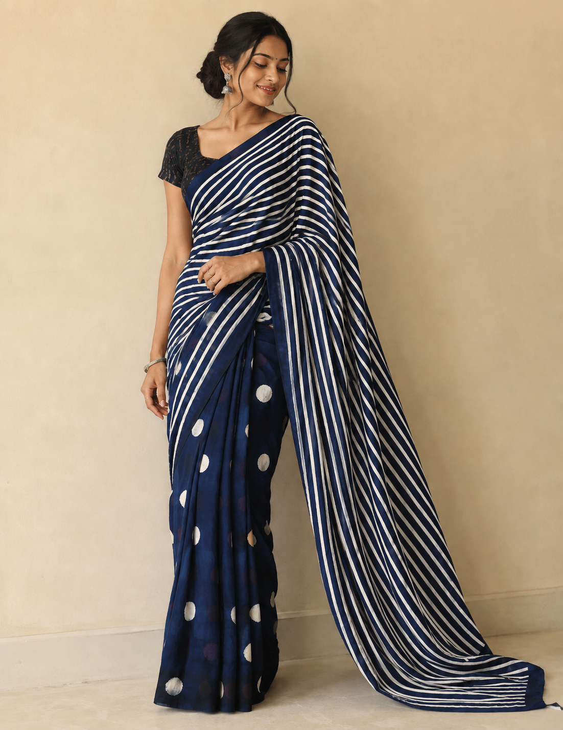 Mul Cotton Hand Block Print Saree-Navy Blue
